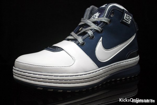 lbj 十年回顾!100 款 LeBron 签名战靴大集合 LeBron 100 - 100