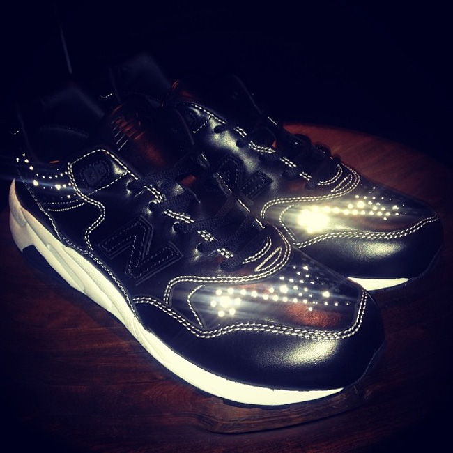 余文乐,展示,WHIZ,Mita,Sneaker,New,B 余文乐展示 WHIZ x Mita Sneaker x New Balance MRT580