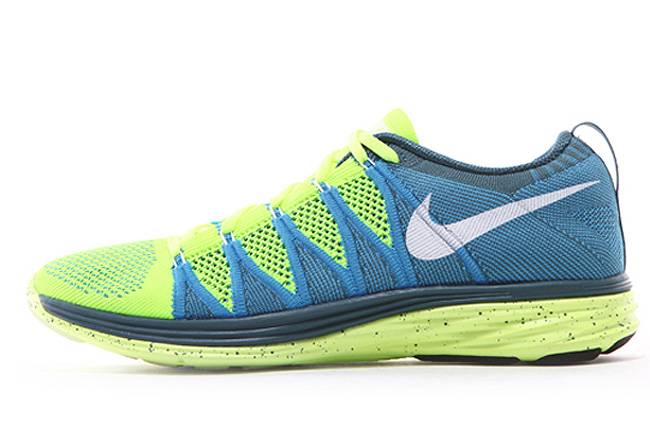 球鞋资讯,球鞋新闻,时尚杂  Nike Flyknit Lunar 2 实物曝光