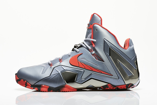 KD6,LBJ11,Kobe9 Nike Basketball 发布 2014 精英版 "Team" 系列