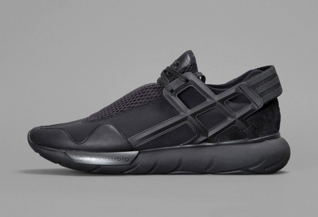 Y-3 Qasa Racer adidas Y-3 Qasa Racer “Triple Black” 全黑配色 Y-3 Qasa Racer adidas Y-3 Qasa Racer “Triple Black” 全黑配色