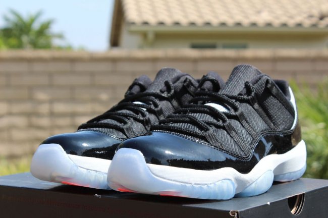 AJ11,Air Jordan 11,528895-023 AJ11低帮528895-023 Air Jordan 11 Low “Infrared 23” 更多实物展示 AJ11,Air Jordan 11,528895-023 AJ11低帮528895-023 Air Jordan 11 Low “Infrared 23” 更多实物展示