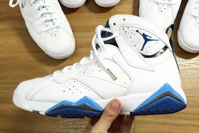AJ7,Air Jordan 7 AJ2015发售信息日期 Air Jordan 7 “French Blue” 2015 高清实物图赏 AJ7,Air Jordan 7 AJ2015发售信息日期 Air Jordan 7 “French Blue” 2015 高清实物图赏