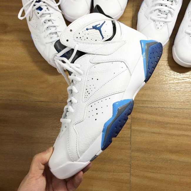AJ7,Air Jordan 7 AJ2015发售信息日期 Air Jordan 7 “French Blue” 2015 高清实物图赏 AJ7,Air Jordan 7 AJ2015发售信息日期 Air Jordan 7 “French Blue” 2015 高清实物图赏