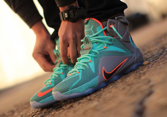 684593-301,LBJ12,LeBron 12 684593-301 LBJ12 Nike LeBron 12 NSRL 上脚实拍 684593-301,LBJ12,LeBron 12 684593-301 LBJ12 Nike LeBron 12 NSRL 上脚实拍