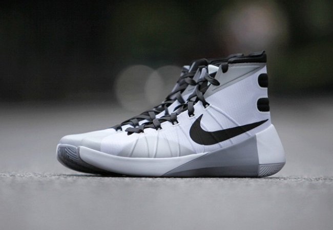 hyperdunk2015,hyperdunk2020 nike hyperdunk 2015 白灰黑配色亮相