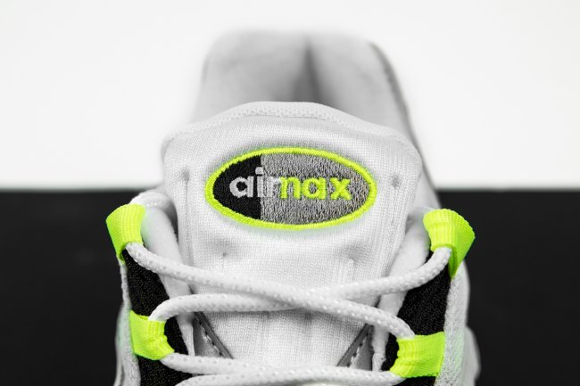 Air Max 95,Nike 蜕变重生,Nike Air Max 95 OG “Neon” Air Max 95,Nike 蜕变重生,Nike Air Max 95 OG “Neon”