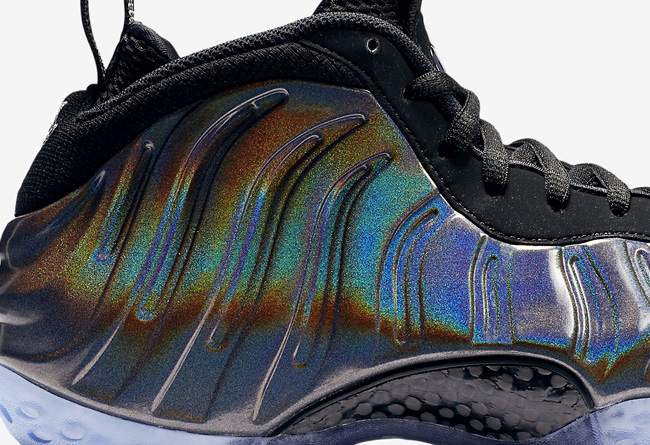 314996-900,Foamposite One,Foam 314996-900全息喷Quai 54 Nike Air Foamposite One “Hologram” 发售日期确定 314996-900,Foamposite One,Foam 314996-900全息喷Quai 54 Nike Air Foamposite One “Hologram” 发售日期确定
