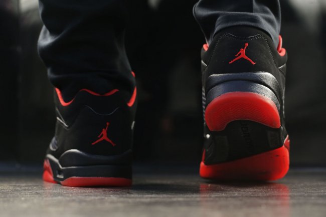 819171-001,AJ5,Air Jordan 5 819171-001AJ5 公牛黑红 Air Jordan 5 Low “Alternate ’90” 上脚实拍 819171-001,AJ5,Air Jordan 5 819171-001AJ5 公牛黑红 Air Jordan 5 Low “Alternate ’90” 上脚实拍