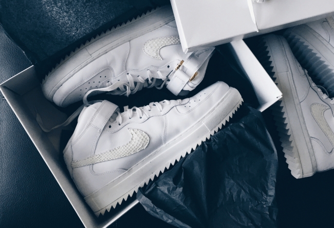 AF1,Air Force 1 AF1 Nike Air Lux Force 1 Mid 全白奢华定制鞋款 AF1,Air Force 1 AF1 Nike Air Lux Force 1 Mid 全白奢华定制鞋款