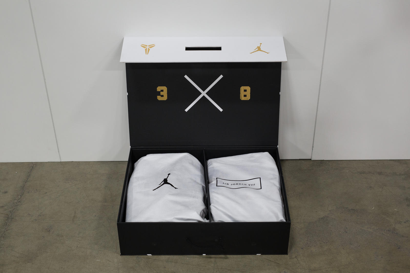 Air Jordan 3,Air Jordan 8,AJ3, Air Jordan 3 & 8 科比套装将通过拍卖发售 Air Jordan 3,Air Jordan 8,AJ3, Air Jordan 3 & 8 科比套装将通过拍卖发售