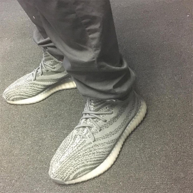 Yeezy 550 Boost,Yeezy 中国发售信息 Yeezy 550 Boost 全新谍照曝光 Yeezy 550 Boost,Yeezy 中国发售信息 Yeezy 550 Boost 全新谍照曝光