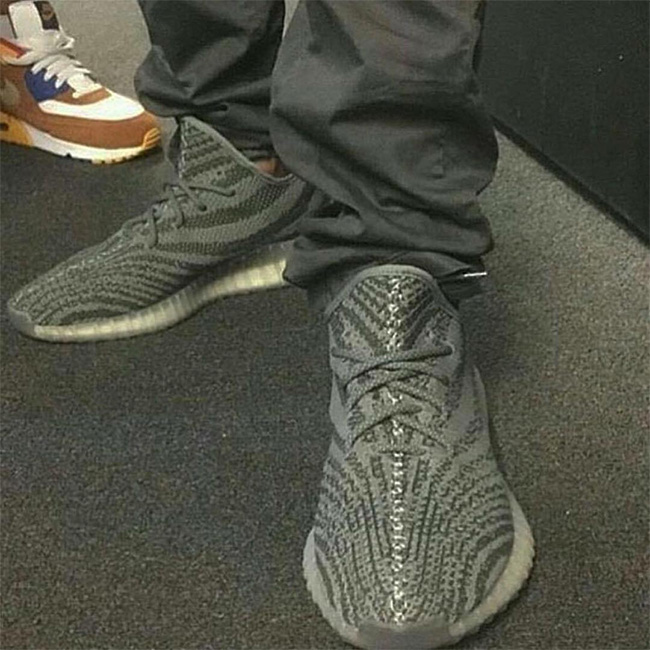 Yeezy 550 Boost,Yeezy 中国发售信息 Yeezy 550 Boost 全新谍照曝光 Yeezy 550 Boost,Yeezy 中国发售信息 Yeezy 550 Boost 全新谍照曝光