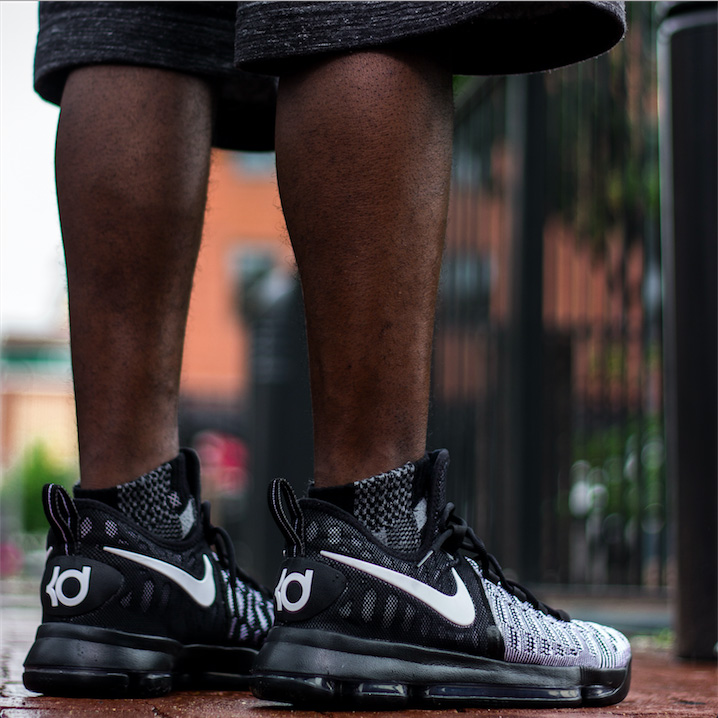 843392-010,KD9,Nike 843392-010 KD 9 “Black White” 实物展示 & 上脚实拍 843392-010,KD9,Nike 843392-010 KD 9 “Black White” 实物展示 & 上脚实拍
