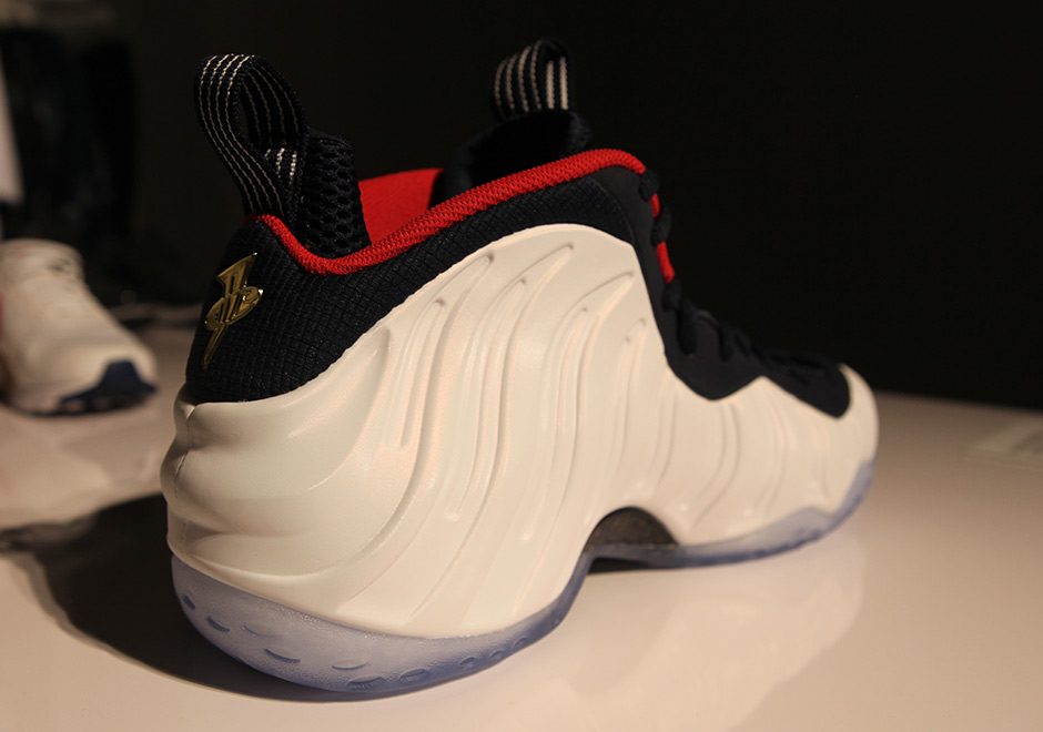 575420-400 575420-400 奥运喷 Nike Air Foamposite One “Olympic” 将于 7 月下旬发售 575420-400 575420-400 奥运喷 Nike Air Foamposite One “Olympic” 将于 7 月下旬发售