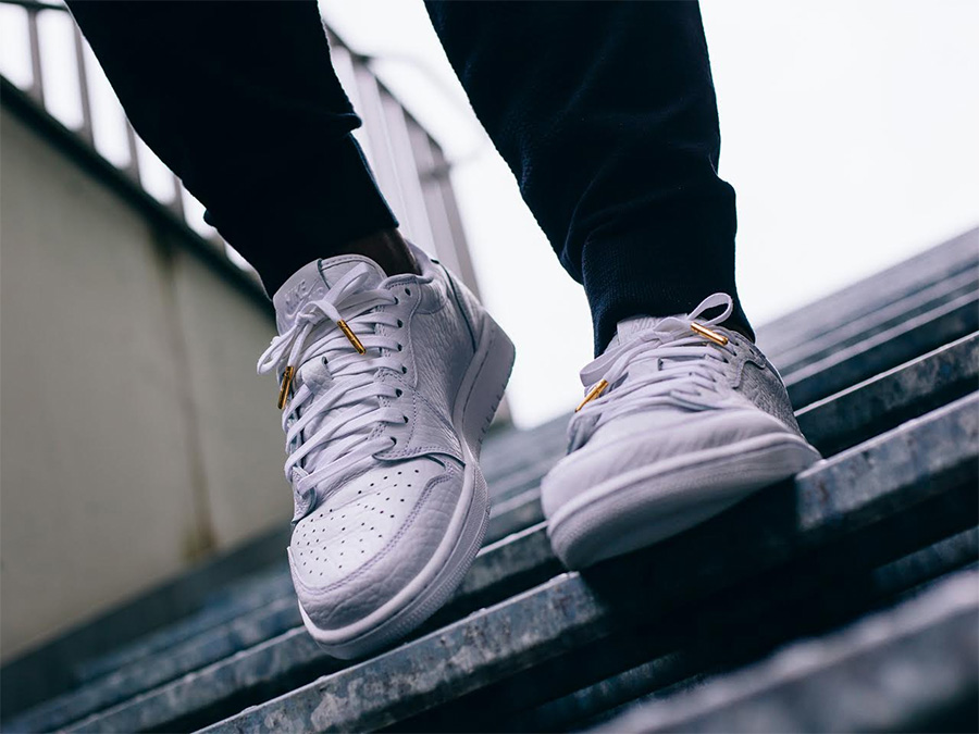 872782-100,AJ1,Air Jordan 1 872782-100AJ1 Nike 的这双全新小白鞋确实有亮点! 872782-100,AJ1,Air Jordan 1 872782-100AJ1 Nike 的这双全新小白鞋确实有亮点!
