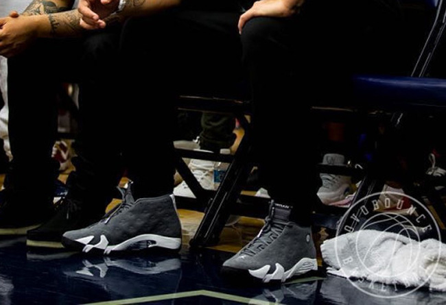AJ14,Air Jordan 14,Oregon Duck AJ14 只要 5 万块!你也可以上脚 Drake 同款 Air Jordan 14 AJ14,Air Jordan 14,Oregon Duck AJ14 只要 5 万块!你也可以上脚 Drake 同款 Air Jordan 14