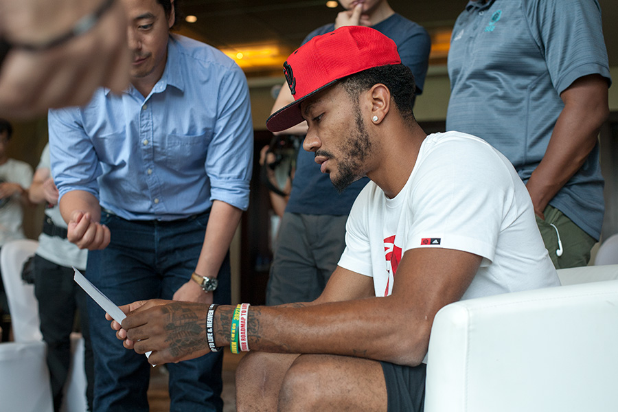 D Rose 7,adidas 罗斯说,D Rose 7 是一双完美的战靴! D Rose 7,adidas 罗斯说,D Rose 7 是一双完美的战靴!