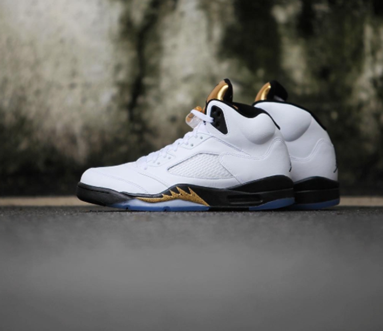 AJ5,Air Jordan 5,136027-133 即将发售,Air Jordan 5 “Olympic” 美图近赏 AJ5,Air Jordan 5,136027-133 即将发售,Air Jordan 5 “Olympic” 美图近赏