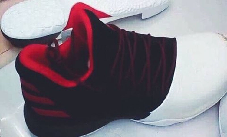 adidas,Harden,Boost 首张谍照流出,哈登首款签名鞋疑似图片曝光 adidas,Harden,Boost 首张谍照流出,哈登首款签名鞋疑似图片曝光