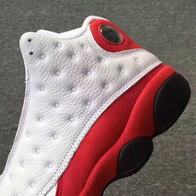 AJ13,Air Jordan 13 Chicago,414 雪豹扑食! Air Jordan 13 “Chicago” 确定发售日期 AJ13,Air Jordan 13 Chicago,414 雪豹扑食! Air Jordan 13 “Chicago” 确定发售日期