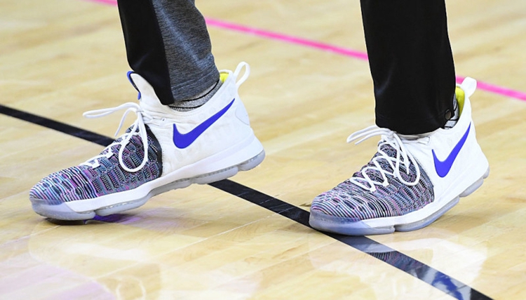 Nike,KD 9,NIKEiD NIKEiD 可选!杜兰特上脚 Nike KD 9 “Multicolor” Nike,KD 9,NIKEiD NIKEiD 可选!杜兰特上脚 Nike KD 9 “Multicolor”