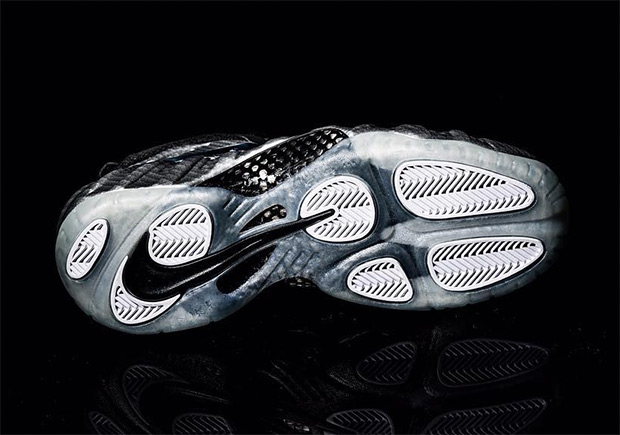 Nike,Air Foamposite Pro,616750 液态金属!Air Foamposite Pro PRM “Silver Surfer” 新图近赏 Nike,Air Foamposite Pro,616750 液态金属!Air Foamposite Pro PRM “Silver Surfer” 新图近赏