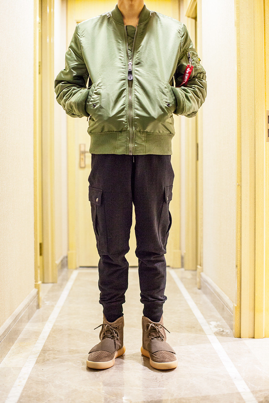 Yeezy 750 Boost,Alpha 太冷了!冻得小编赶紧穿上了绿棉袄和大皮鞋! Yeezy 750 Boost,Alpha 太冷了!冻得小编赶紧穿上了绿棉袄和大皮鞋!