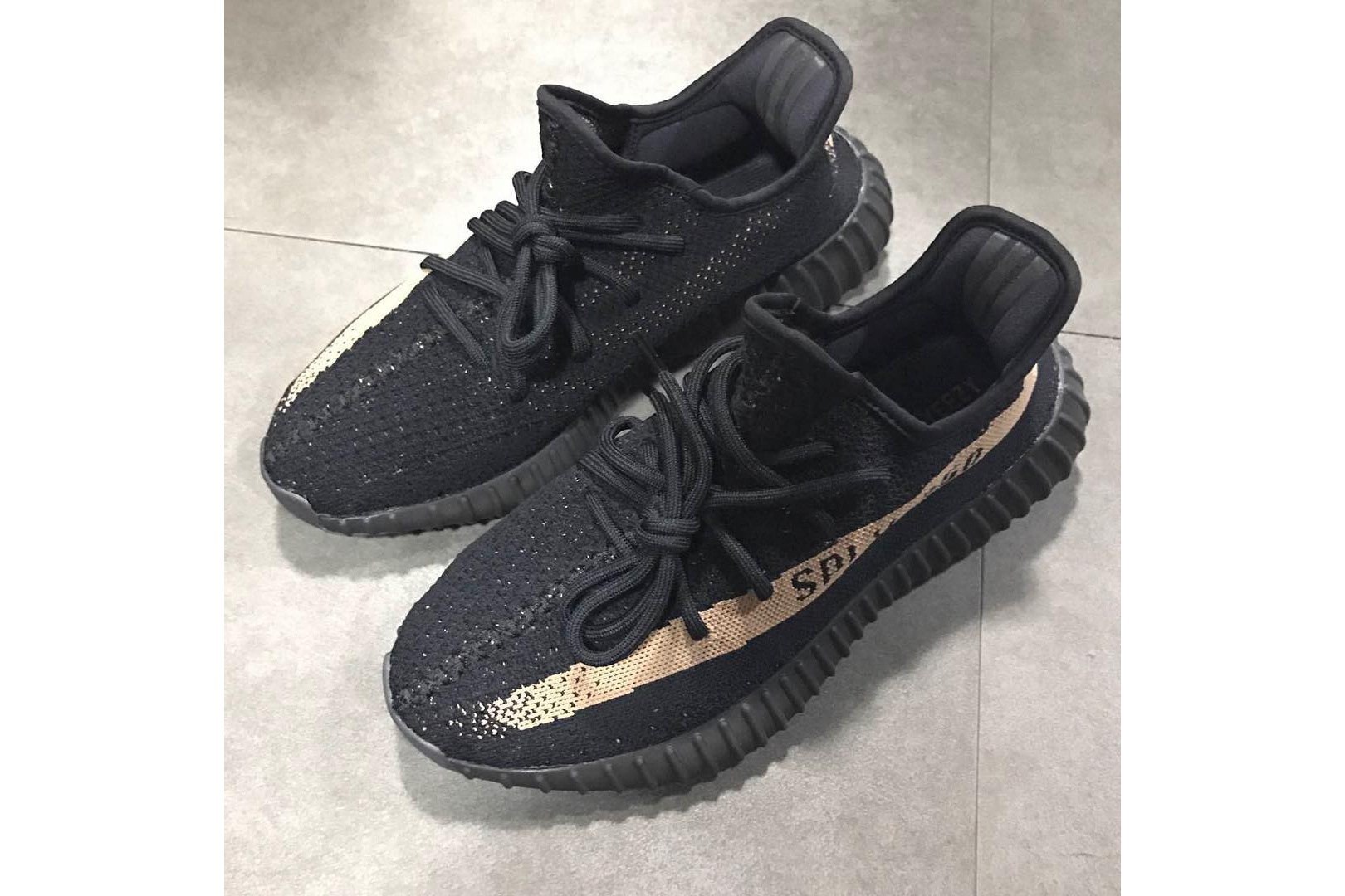 Yeezy 350 Boost V2,Yeezy 350 B 三款 Yeezy 350 Boost V2 新配色将在 11 月 23 日发售! Yeezy 350 Boost V2,Yeezy 350 B 三款 Yeezy 350 Boost V2 新配色将在 11 月 23 日发售!