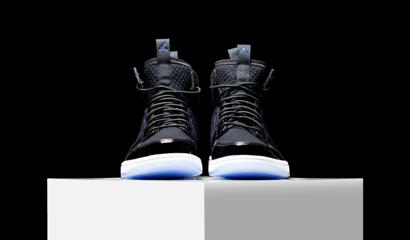 Air Jordan 1,AJ1,844700-002 羊毛大灌篮!Air Jordan 1 Ultra High “Space Jam” 美图近赏 Air Jordan 1,AJ1,844700-002 羊毛大灌篮!Air Jordan 1 Ultra High “Space Jam” 美图近赏