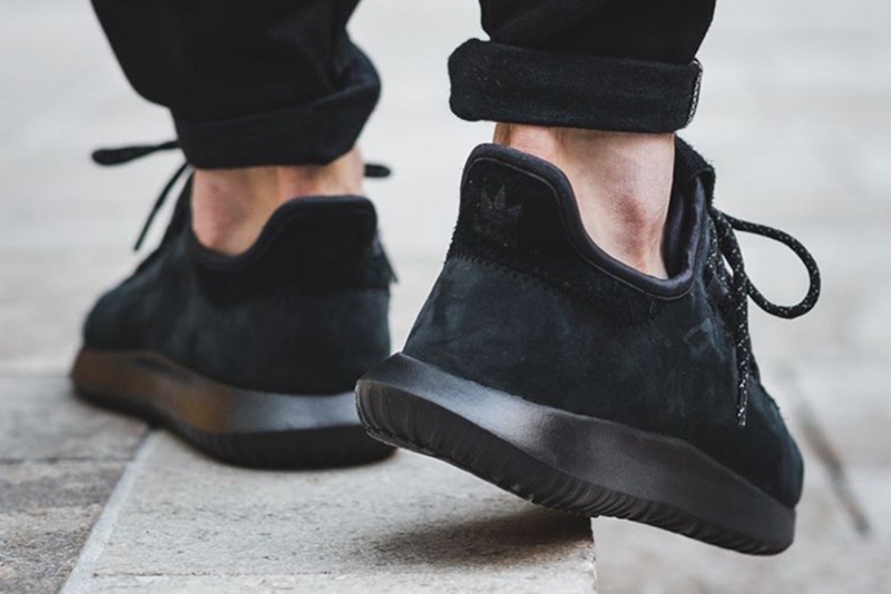 adidas,Originals Tubular Shado 黑魂风范!adidas Originals Tubular Shadow “Priate Black” 释出 adidas,Originals Tubular Shado 黑魂风范!adidas Originals Tubular Shadow “Priate Black” 释出