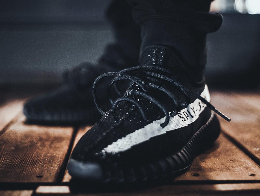 adidas,Yeezy Boost 350 V2 同样重要!黑白 Yeezy Boost 350 V2 全球店铺完整清单 adidas,Yeezy Boost 350 V2 同样重要!黑白 Yeezy Boost 350 V2 全球店铺完整清单