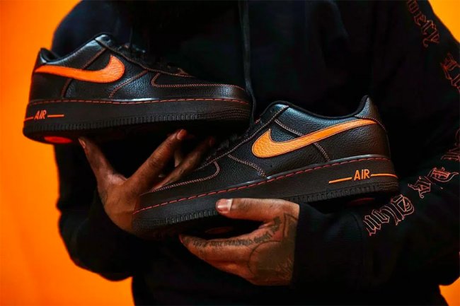 Nike, Air Force 1 如果有一百万,你是选择买房还是买这双鞋? Nike, Air Force 1 如果有一百万,你是选择买房还是买这双鞋?
