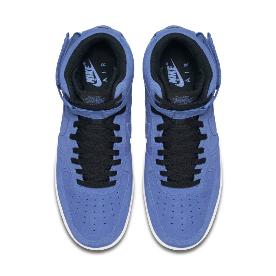 Nike, Air Force 1 High 除了小麦,这双 Air Force 1 High 也是不错的选择! Nike, Air Force 1 High 除了小麦,这双 Air Force 1 High 也是不错的选择!
