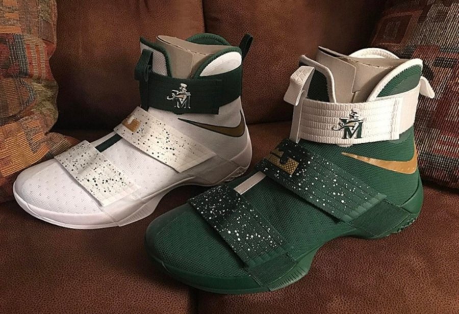 Nike,Solider 10,SVSM 未市售配色!LeBron Solider 10 “SVSM” 客场别注现身 eBay Nike,Solider 10,SVSM 未市售配色!LeBron Solider 10 “SVSM” 客场别注现身 eBay