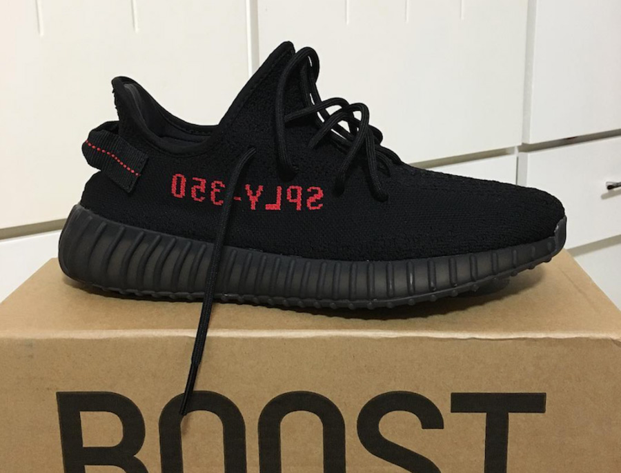 Yeezy 350 Boost V2,Yeezy 350 B 黑红 or 白斑马,下月的哪双 Yeezy 你更倾心? Yeezy 350 Boost V2,Yeezy 350 B 黑红 or 白斑马,下月的哪双 Yeezy 你更倾心?