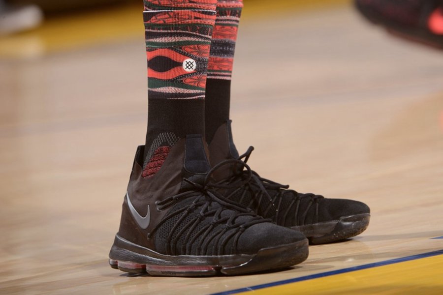 KD9,Nike,Elite 精英 KD9?!五花大绑能否成全阿杜不再掉鞋 KD9,Nike,Elite 精英 KD9?!五花大绑能否成全阿杜不再掉鞋