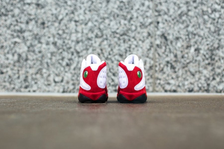 Air Jordan 13,AJ13,414571-122 诱人白红!这双元年配色的 Air Jordan 13 本月回归 Air Jordan 13,AJ13,414571-122 诱人白红!这双元年配色的 Air Jordan 13 本月回归