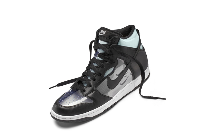 Nike,NikeLab,Dunk Hi,CDG 晒袜翘楚!CDG x NikeLab Dunk Hi 演绎透明新主张 Nike,NikeLab,Dunk Hi,CDG 晒袜翘楚!CDG x NikeLab Dunk Hi 演绎透明新主张
