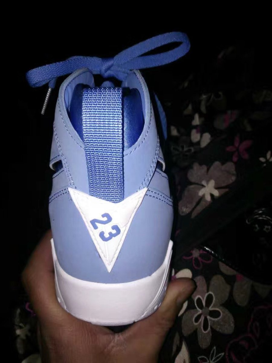 Air Jordan 7,AJ7,304775-400 北卡正代来袭!Air Jordan 7 “Pantone” 实物谍照流出 Air Jordan 7,AJ7,304775-400 北卡正代来袭!Air Jordan 7 “Pantone” 实物谍照流出