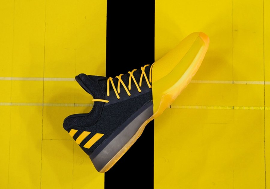 adidas,Harden Vol.1 哈登母校配色即将市售!Harden Vol.1 “Fear the Fork” 美图近赏 adidas,Harden Vol.1 哈登母校配色即将市售!Harden Vol.1 “Fear the Fork” 美图近赏