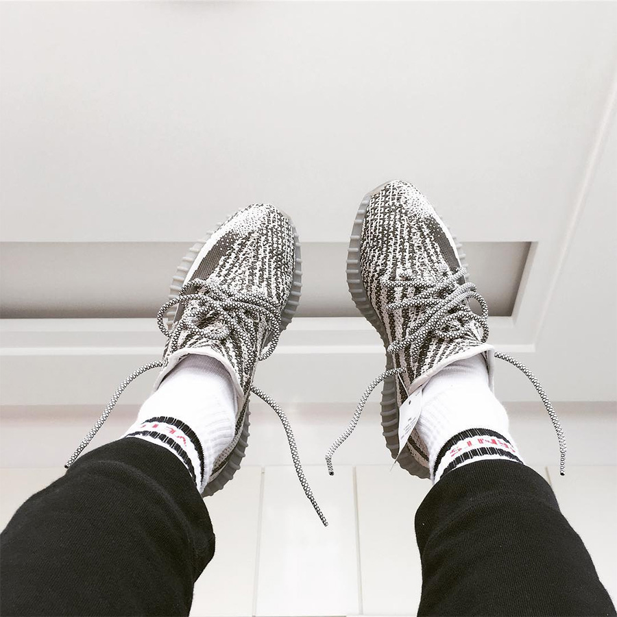 Yeezy 350 Boost V2,Yeezy 350 B 灰斑马 Yeezy 350 Boost V2 取消发售!原因让人吃惊! Yeezy 350 Boost V2,Yeezy 350 B 灰斑马 Yeezy 350 Boost V2 取消发售!原因让人吃惊!