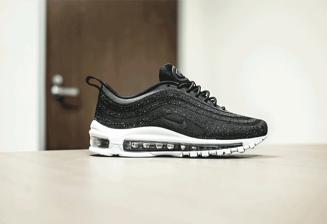 Nike,Air Max 97,Swarovski,9275 施华洛世奇的 Nike 水晶鞋,下月你有机会入手 Nike,Air Max 97,Swarovski,9275 施华洛世奇的 Nike 水晶鞋,下月你有机会入手