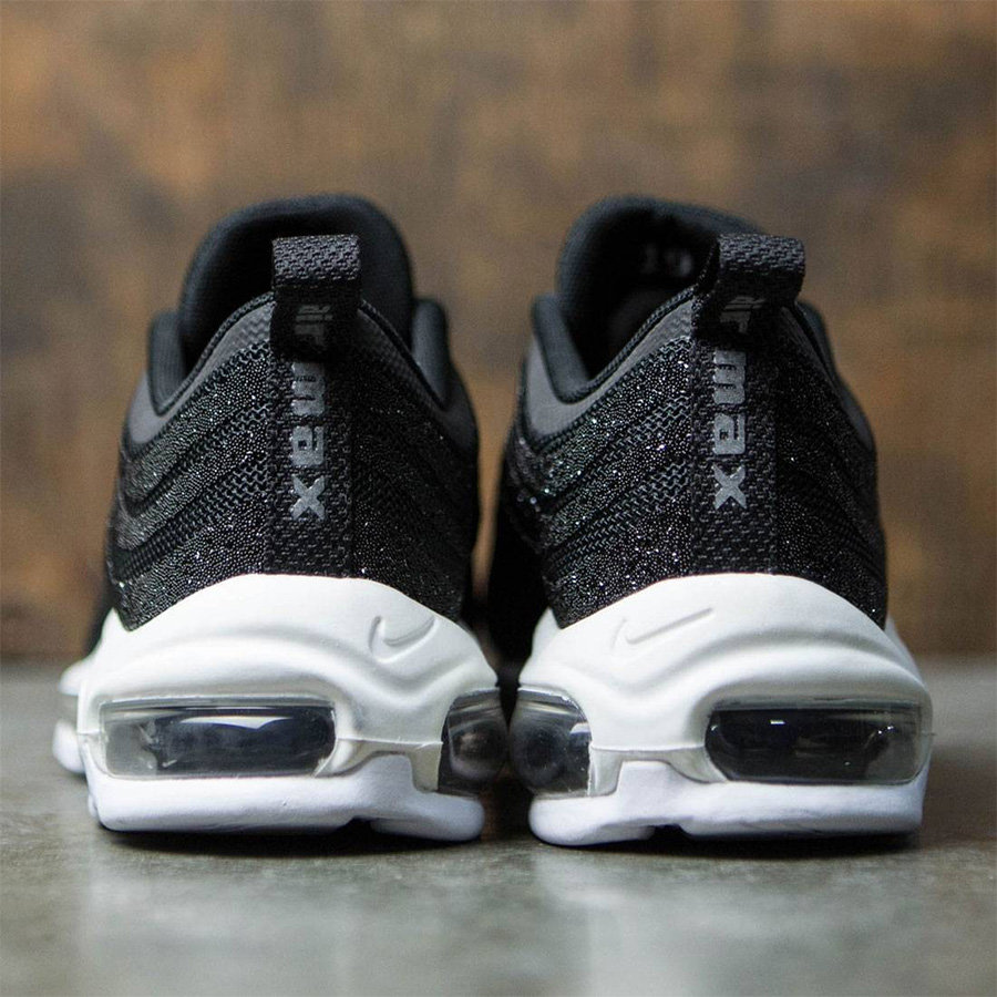 927508-001,Air Max 97,Nike 927508-001 如此亮眼!原来这双 Nike 球鞋镶嵌了施华洛世奇水晶! 927508-001,Air Max 97,Nike 927508-001 如此亮眼!原来这双 Nike 球鞋镶嵌了施华洛世奇水晶!