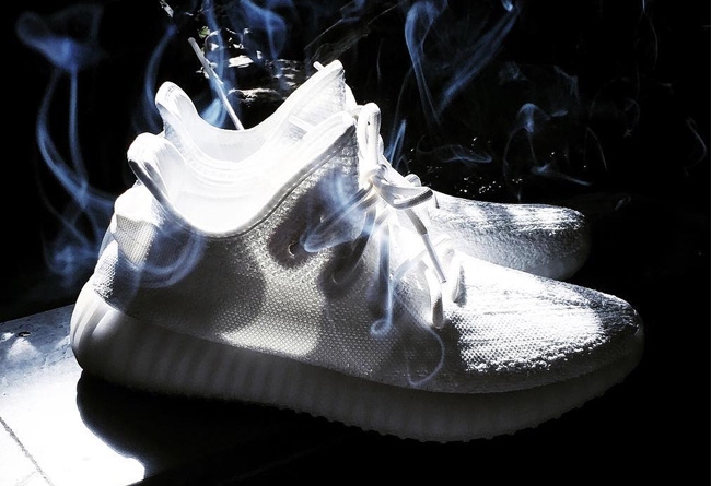adidas,Yeezy Boost 350 V2,CP93 这么白你敢穿么?下一双 Yeezy 350 V2 发售日期确定! adidas,Yeezy Boost 350 V2,CP93 这么白你敢穿么?下一双 Yeezy 350 V2 发售日期确定!