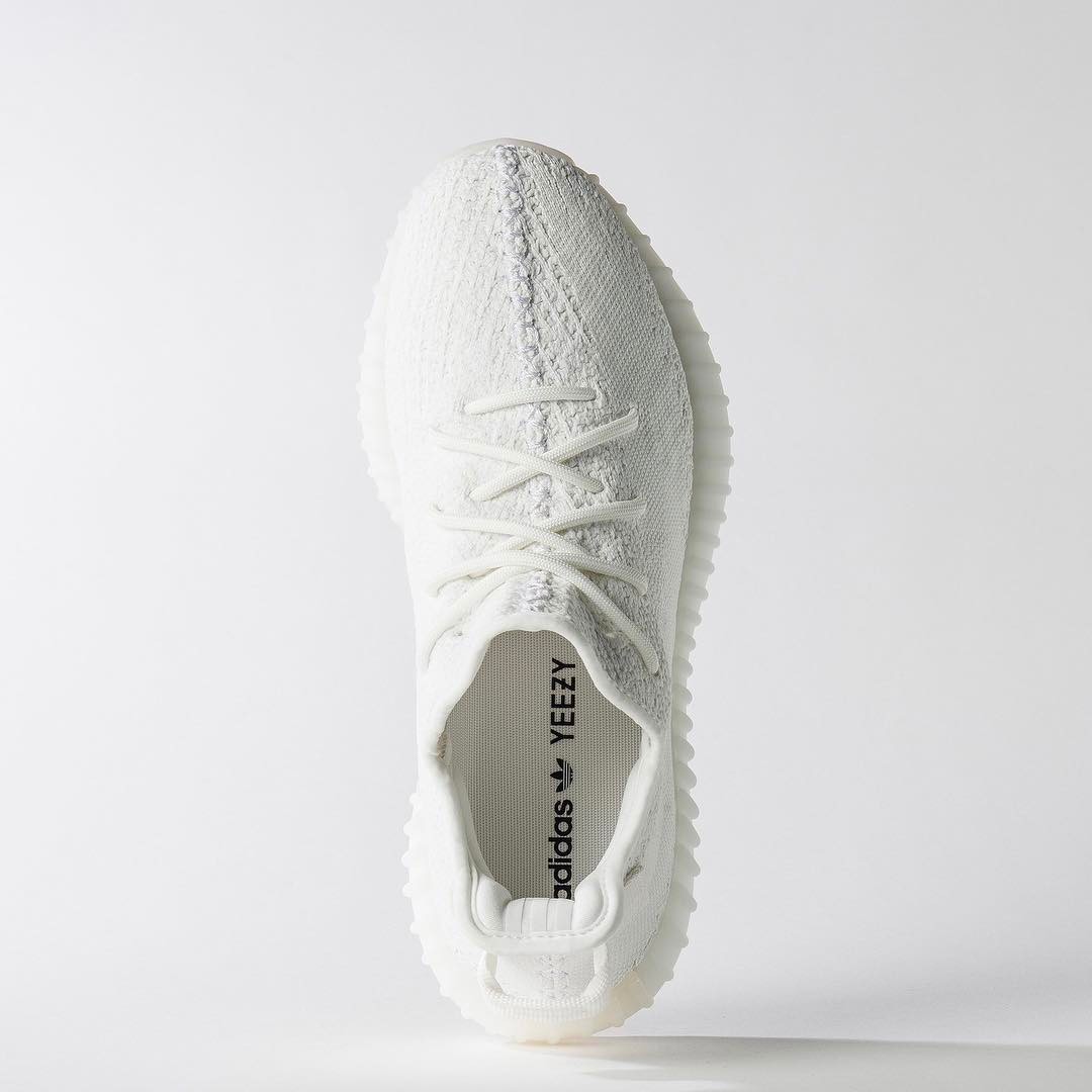 CP9366,Yeezy 350 Boost,Yeezy 3 CP9366 这双全新 Yeezy 将开启小白鞋的新狂欢模式! CP9366,Yeezy 350 Boost,Yeezy 3 CP9366 这双全新 Yeezy 将开启小白鞋的新狂欢模式!