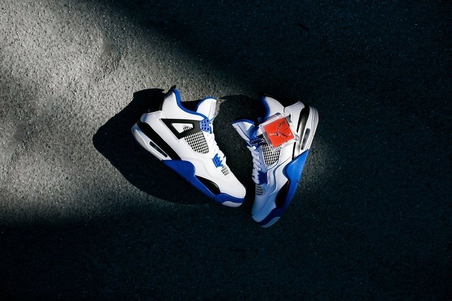 308497-117,AJ4,Air Jordan 4 308497-117AJ4 穿上曾经的天价球鞋,是个什么感觉? 308497-117,AJ4,Air Jordan 4 308497-117AJ4 穿上曾经的天价球鞋,是个什么感觉?