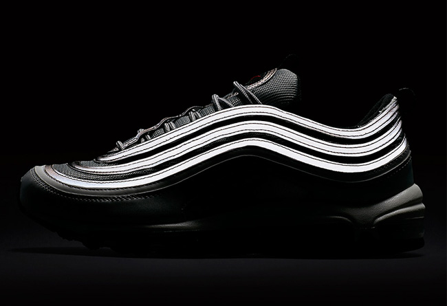 Nike,Air Max 97,银子弹,Silver Bul 市价破 3 千!「25 周年」银子弹 Air Max 97 要来了! Nike,Air Max 97,银子弹,Silver Bul 市价破 3 千!「25 周年」银子弹 Air Max 97 要来了!