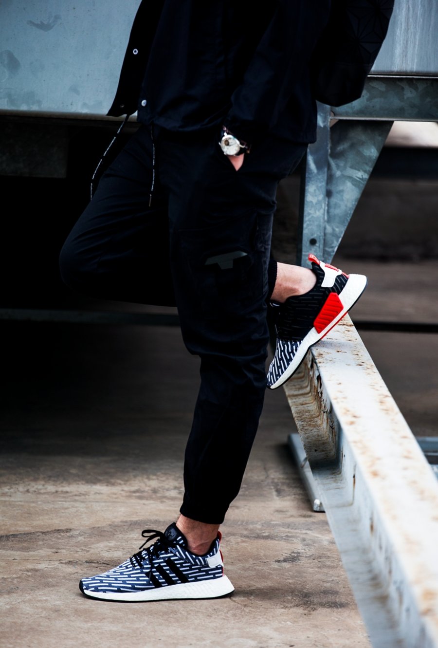 R2,NMD,adidas Originals 舒适和性价比都堪称完美!本月最值得关注的 “潮鞋” 来了! R2,NMD,adidas Originals 舒适和性价比都堪称完美!本月最值得关注的 “潮鞋” 来了!