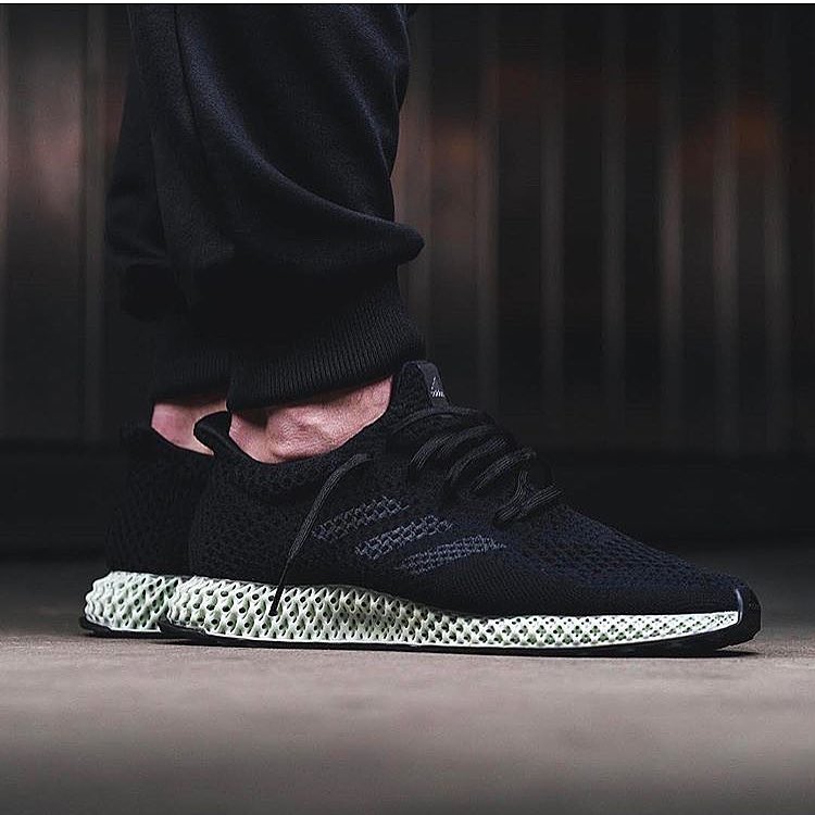 Futurecraft 4D,adidas 可能是史上最黑的 “球鞋黑科技”!adidas 这次大招有多黑? Futurecraft 4D,adidas 可能是史上最黑的 “球鞋黑科技”!adidas 这次大招有多黑?
